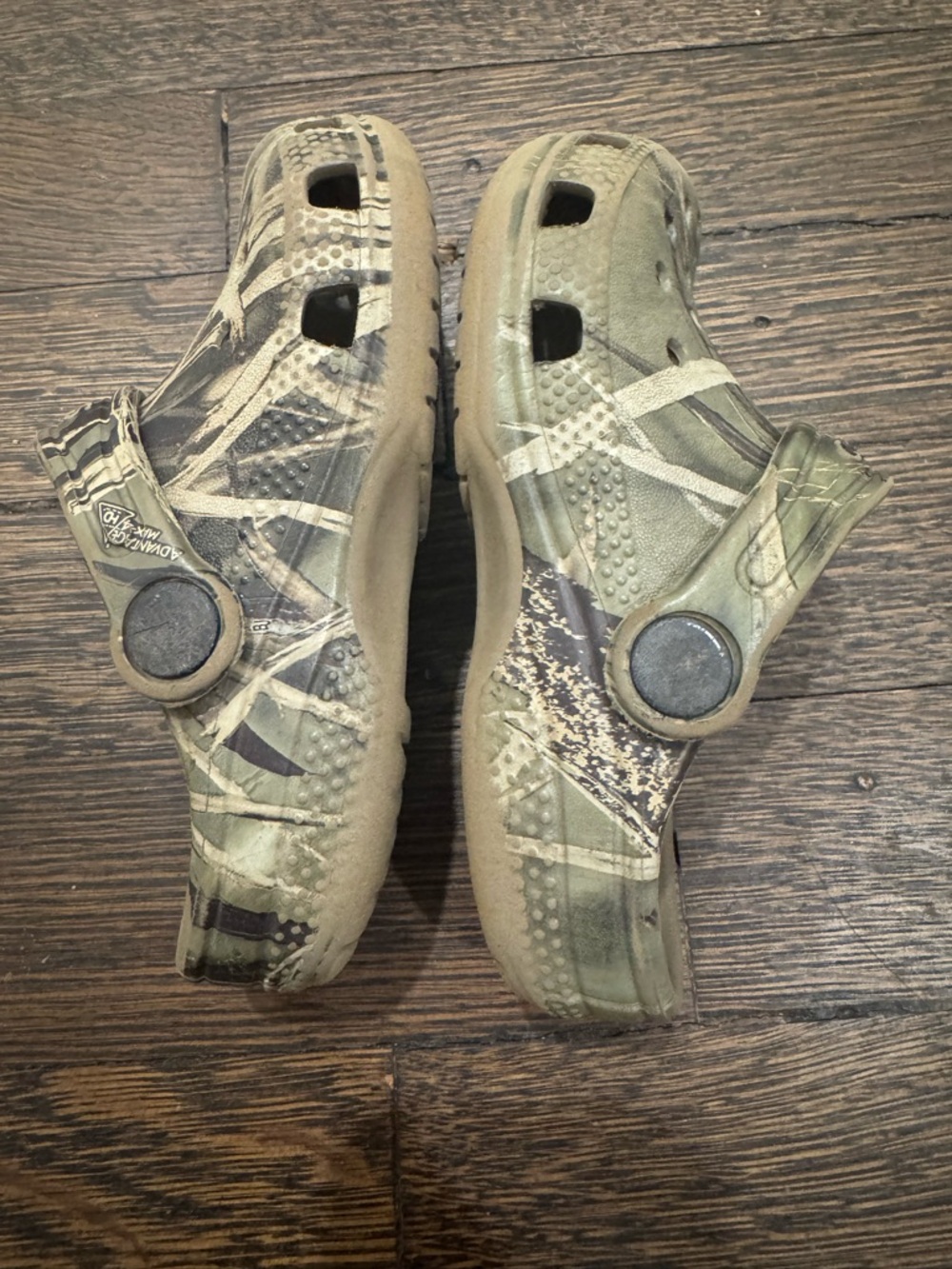 Camo Crocs. Size 9 toddler. - Picture 3 of 8
